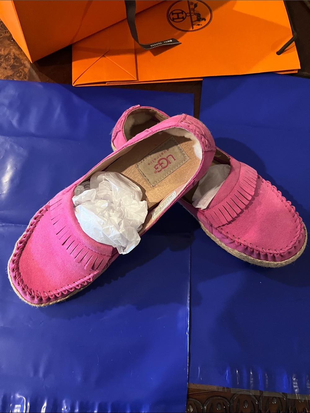 UGG Pink Suede Moccasin Loafers ladies sz 5.5